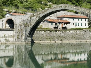 Devil's Bridge, Ponte della Maddelena 